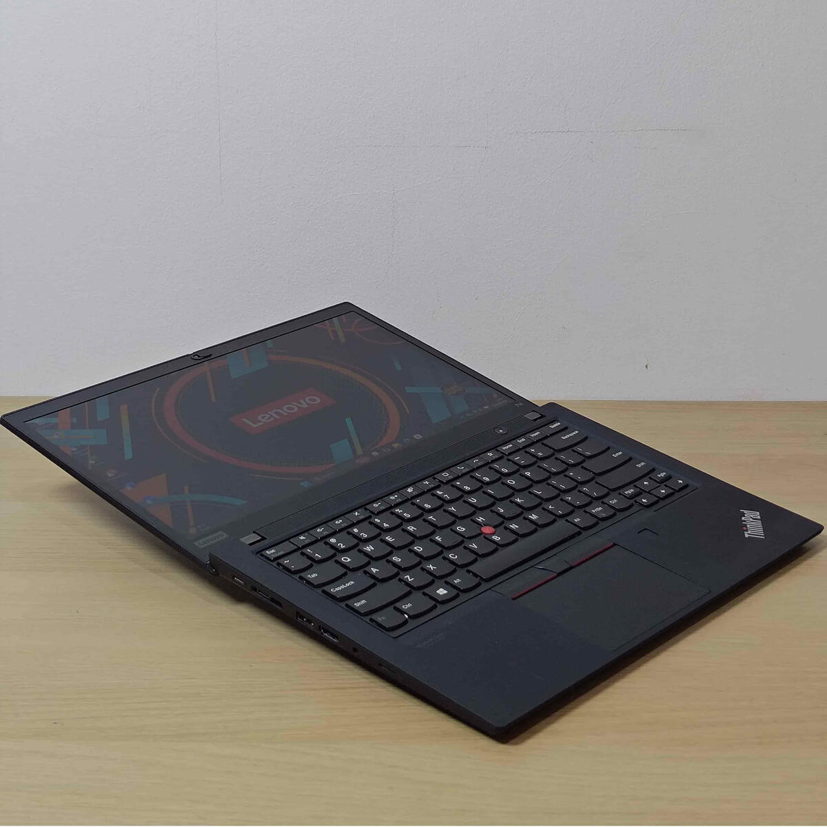 T14 G1 Flex Flat Butik Laptop
